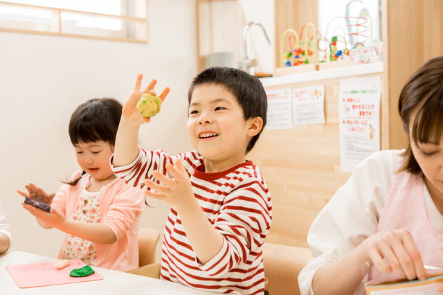 【言語聴覚士】児童発達支援/正社員/資格必須/月給19.8万円~/土日祝休み/残業ほぼなし◎/全国60施設以上!子どもから高齢者向け施設まで福祉事業を幅広く展開する大手法人♪